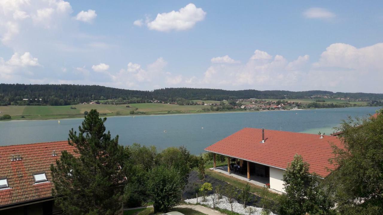 Le Charme Des 2 Lacs Malbuisson Zewnętrze zdjęcie